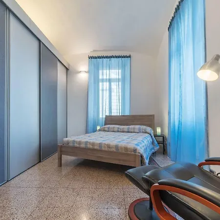 San Giovanni & Colosseo Roomy Flat アパート *
